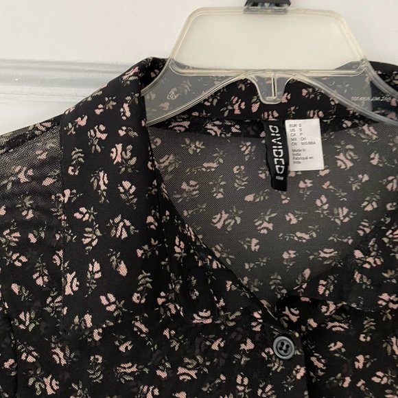 Floral Cropped Sheer Button Down | H&M - Picture 3 of 3